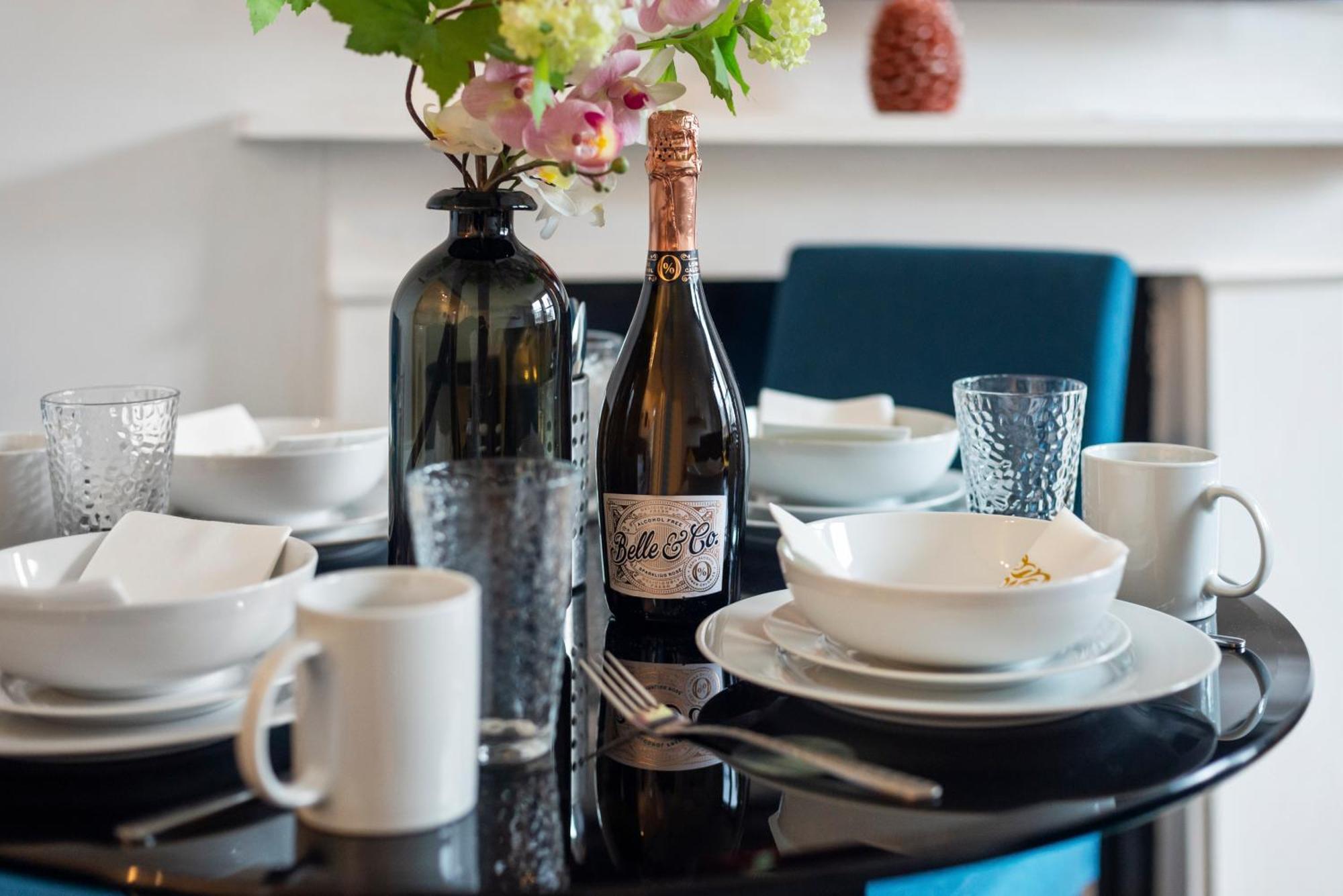 ロンドンModern Living In The Heart Of Covent Garden! 6Bcアパートメント エクステリア 写真